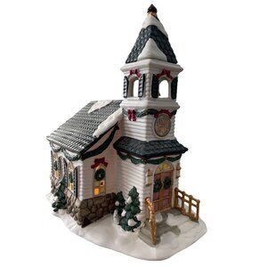 Hersheys Holiday Village Church Collectible Limited Edition 2001 Lighted Decor